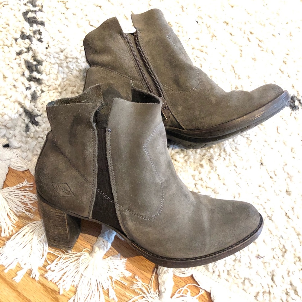 PLDM by Palladium Shiner Low Ankle Boots in Caribou Grey taupe brown suede 7.5